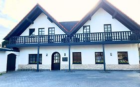 Gaestehaus Toenisvorst